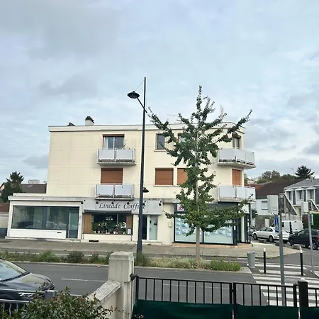 Belle F3 L'hays Les Roses Lägenhet *